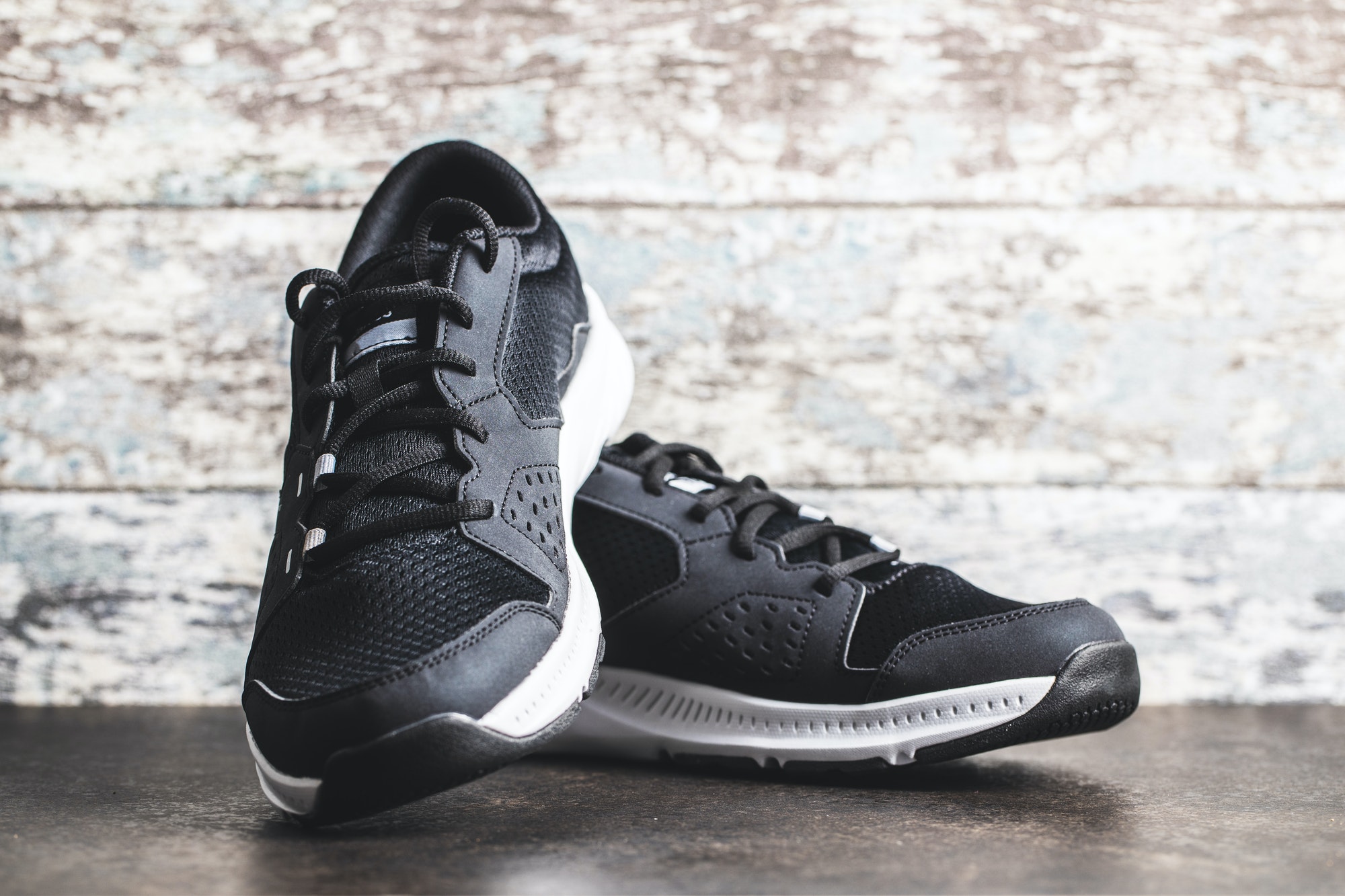 GraceStride Classic Sneakers